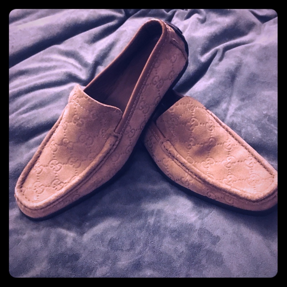 SOLD! Gucci Camel Embossed Suede Loafer